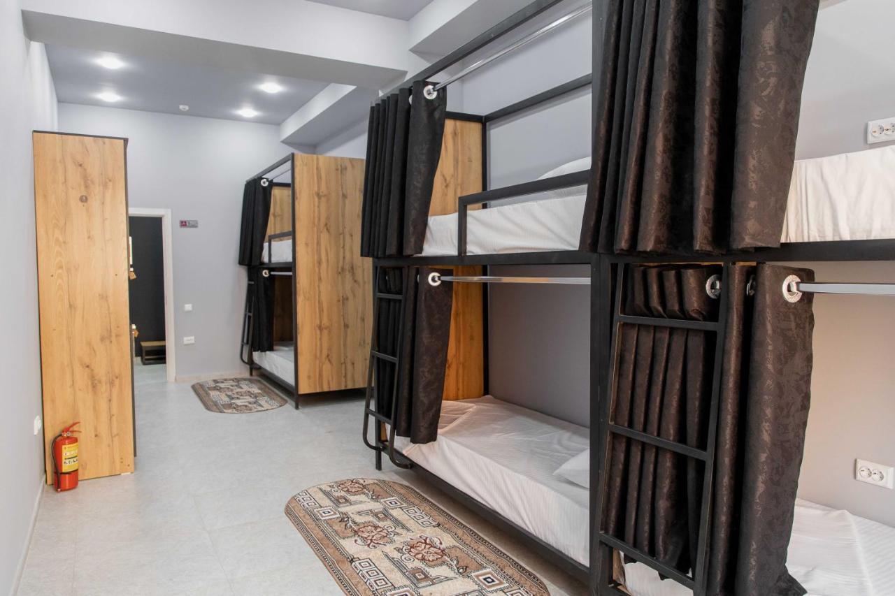 Safarov'S Family Hostel Ташкент Экстерьер фото